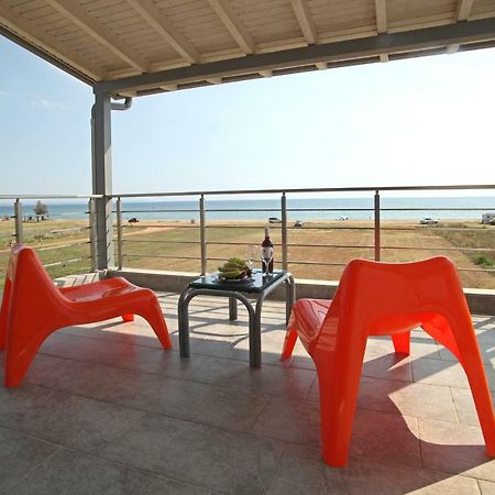 See To Sea Apartments Paralia Dionysiou Buitenkant foto