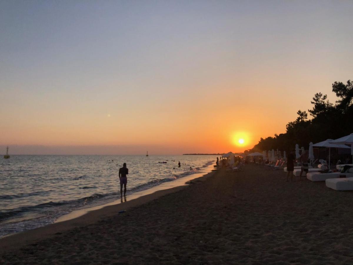 See To Sea Apartments Paralia Dionysiou Buitenkant foto