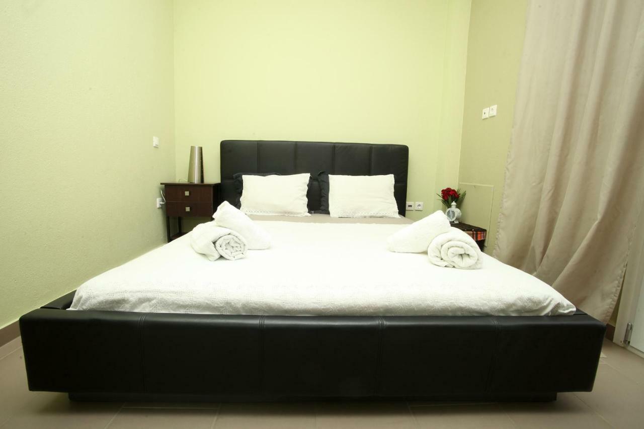 See To Sea Apartments Paralia Dionysiou Buitenkant foto