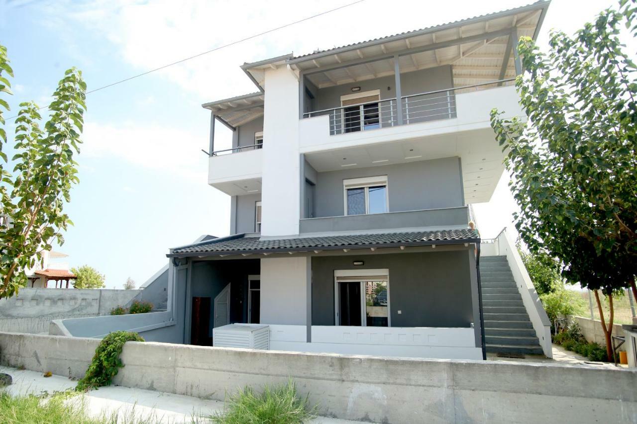 See To Sea Apartments Paralia Dionysiou Buitenkant foto