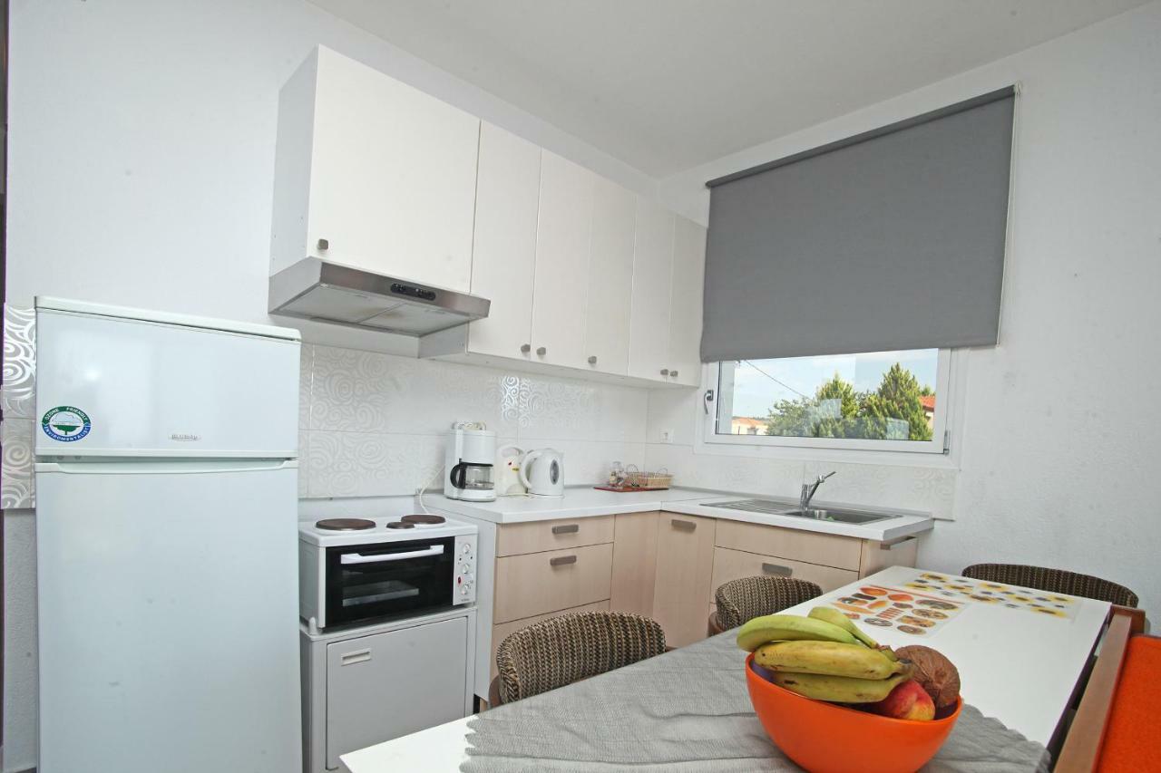 See To Sea Apartments Paralia Dionysiou Buitenkant foto