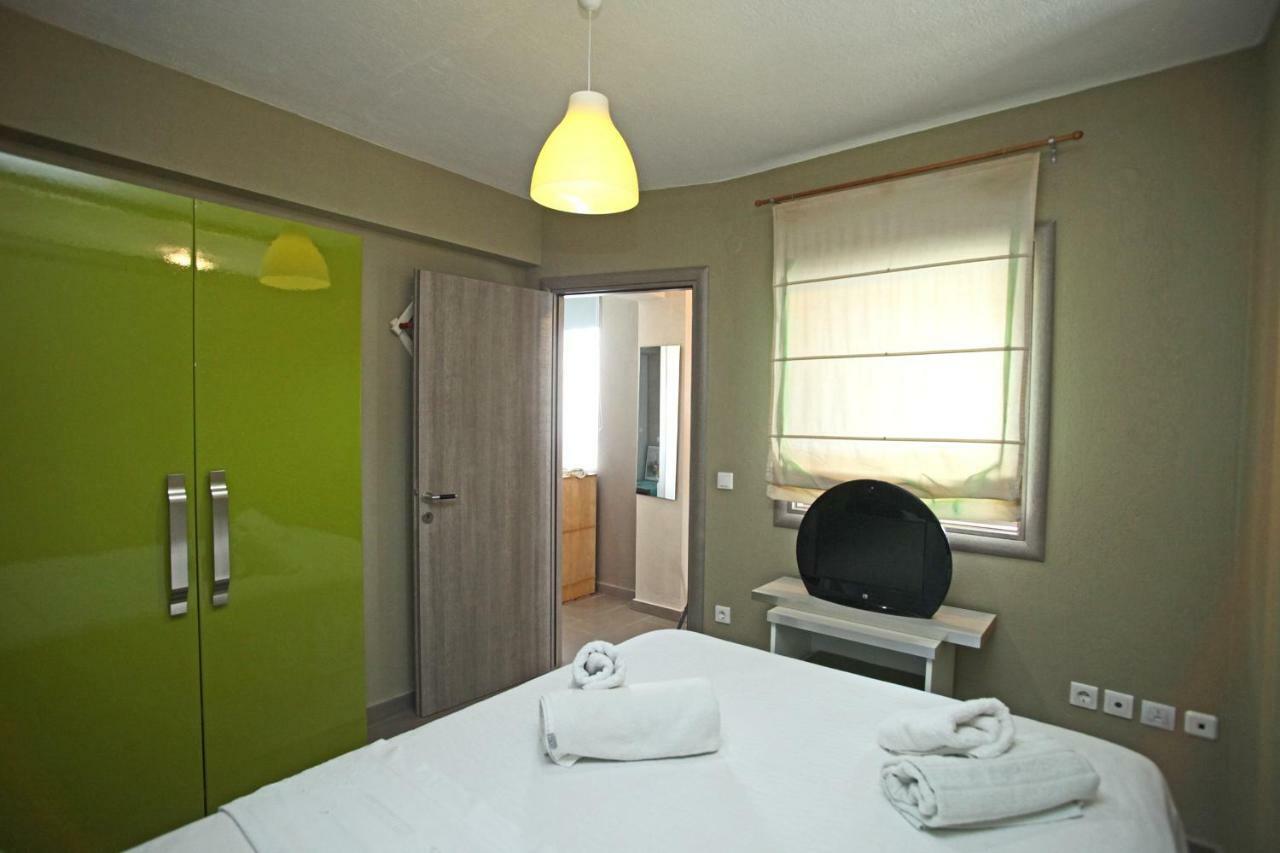 See To Sea Apartments Paralia Dionysiou Buitenkant foto